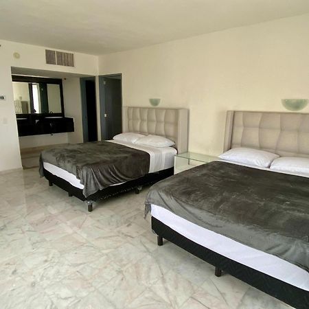 Condo In Ocean Front Resort Cancún Quarto foto
