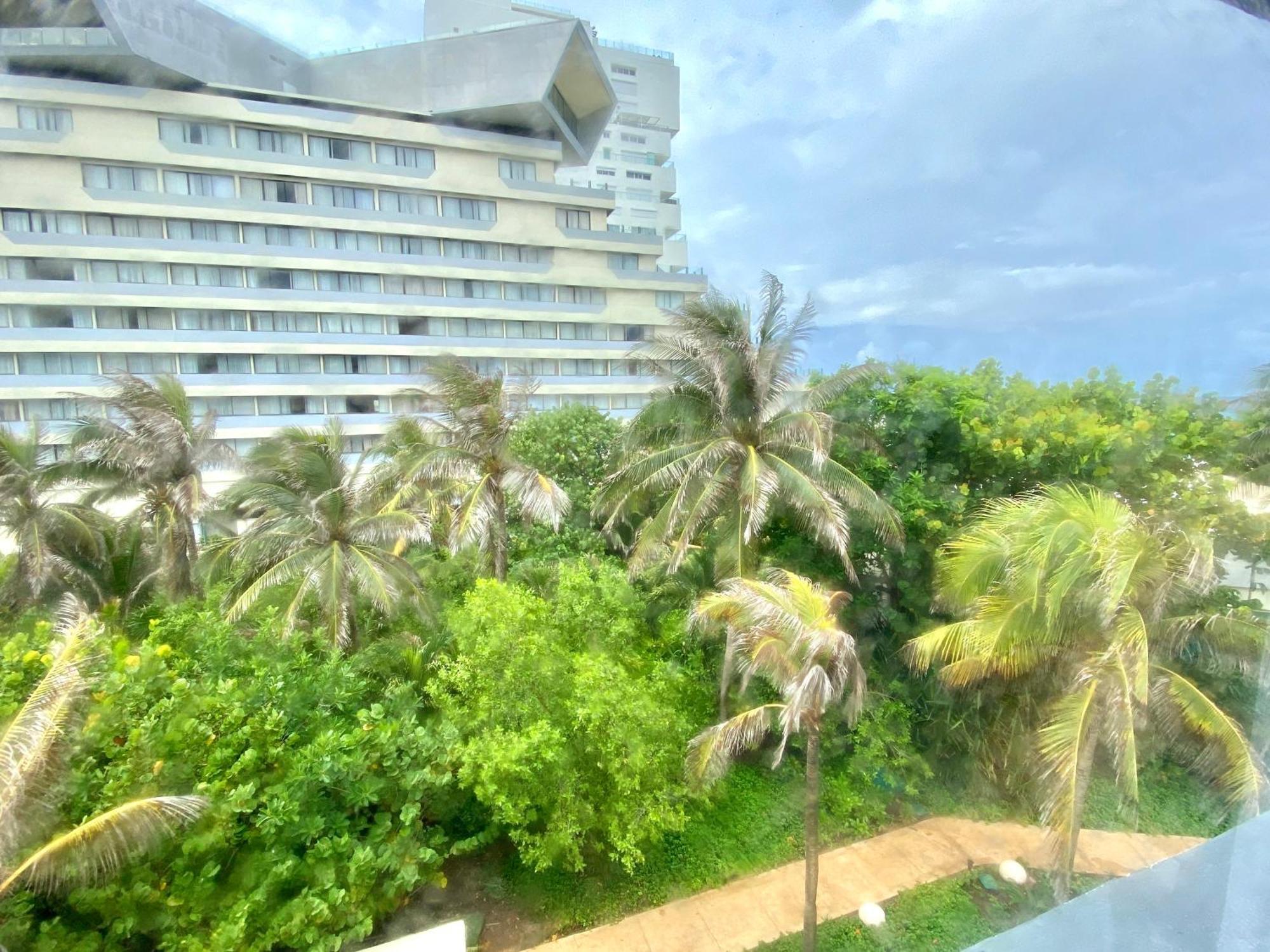 Condo In Ocean Front Resort Cancún Quarto foto